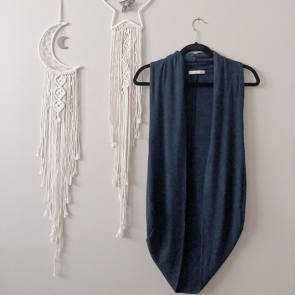 CHARLOTTE RUSSE CARDIGAN VEST - Picture 1 of 4